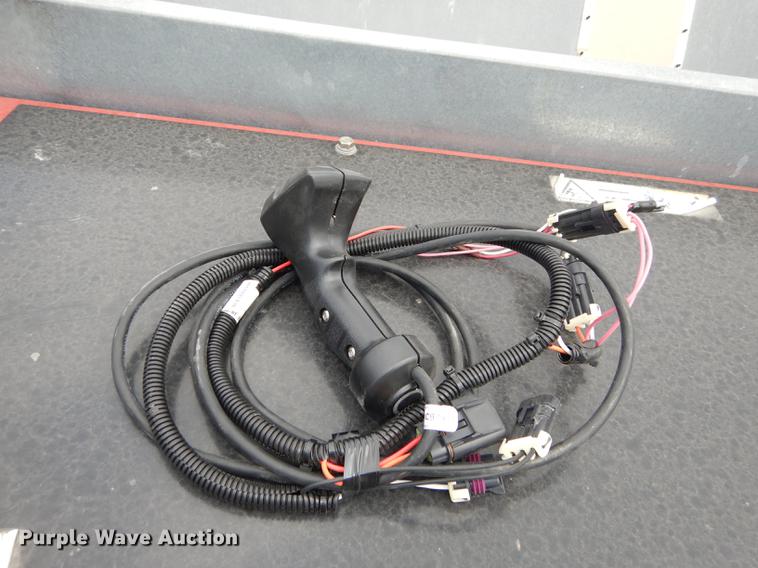 image for item DE1713 2012 Toro 2500 topdresser