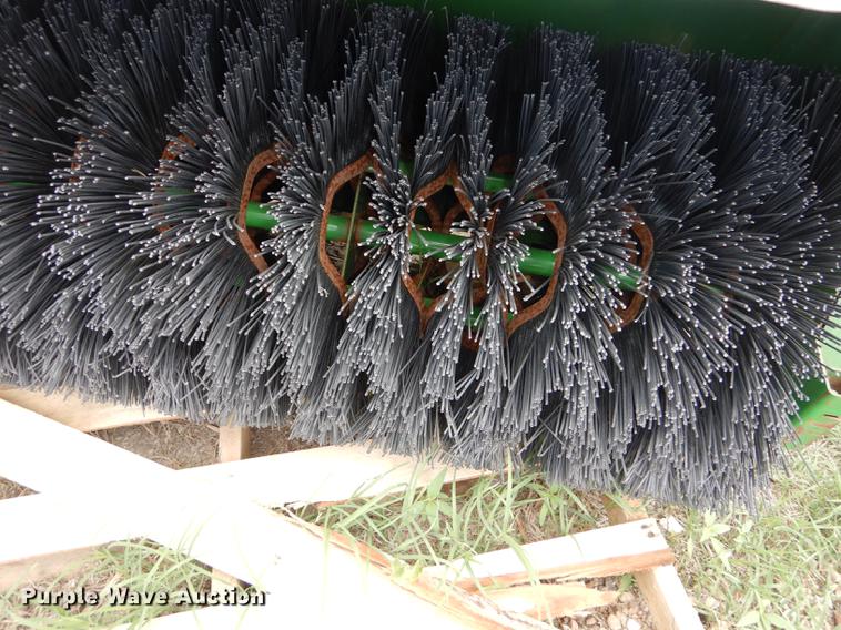 image for item DE1719 John Deere broom