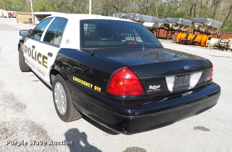 image for item DE3641 2011 Ford Crown Victoria Police Interceptor