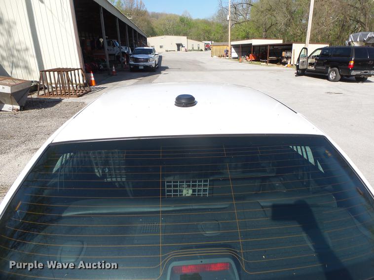 image for item DE3641 2011 Ford Crown Victoria Police Interceptor