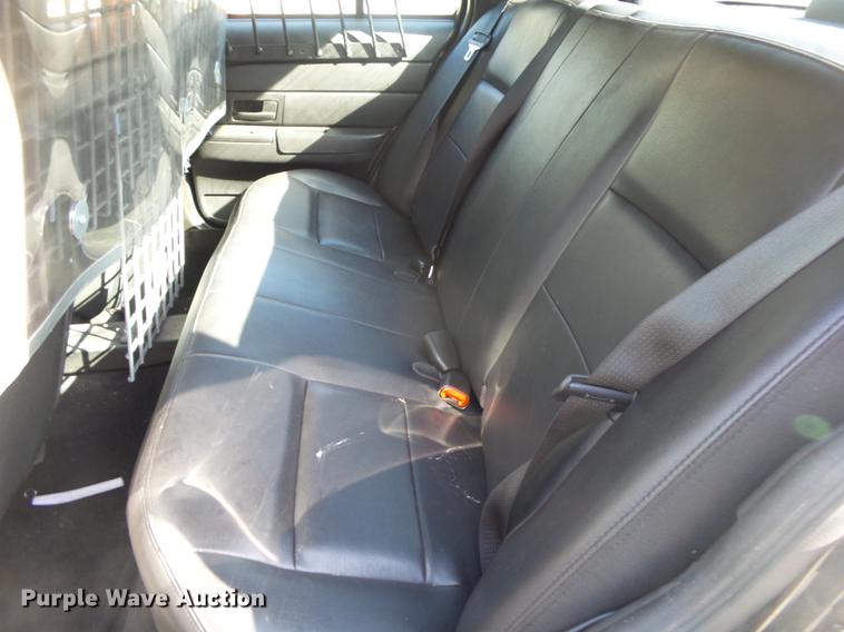 image for item DE3641 2011 Ford Crown Victoria Police Interceptor