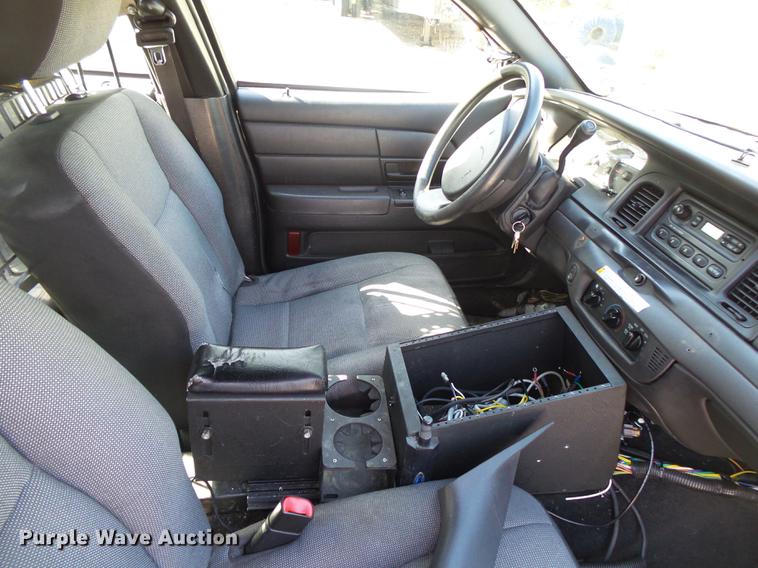 image for item DE3641 2011 Ford Crown Victoria Police Interceptor