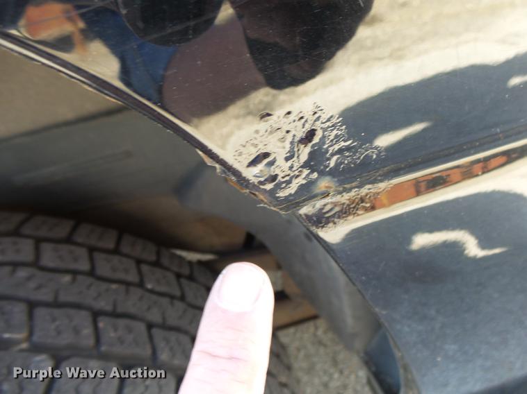 image for item DE3642 2002 Chevrolet Suburban 1500 SUV