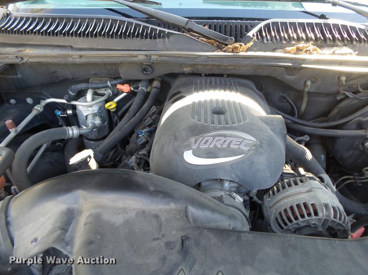 image for item DE3642 2002 Chevrolet Suburban 1500 SUV