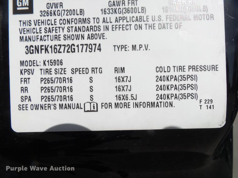 image for item DE3642 2002 Chevrolet Suburban 1500 SUV