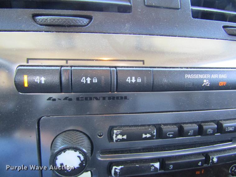 image for item DE6702 2006 Hummer H3 SUV