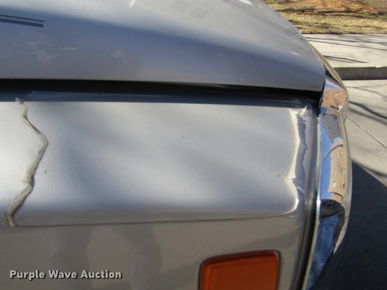 image for item DE6702 2006 Hummer H3 SUV