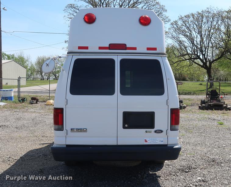 image for item DF3675 2009 Ford E350 Super Duty Extended van