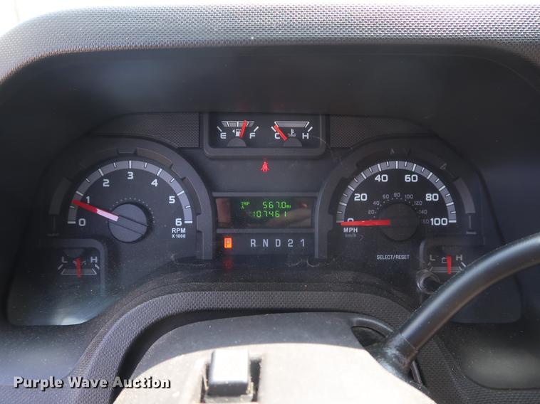 image for item DF3675 2009 Ford E350 Super Duty Extended van