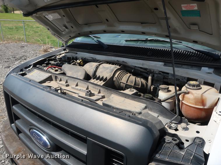 image for item DF3675 2009 Ford E350 Super Duty Extended van