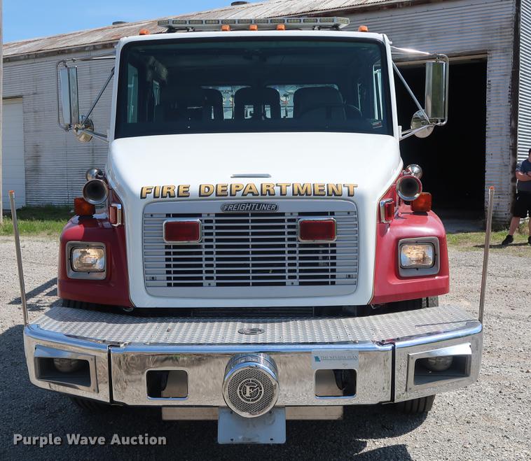 image for item DF3677 1995 Freightliner FL70 fire truck