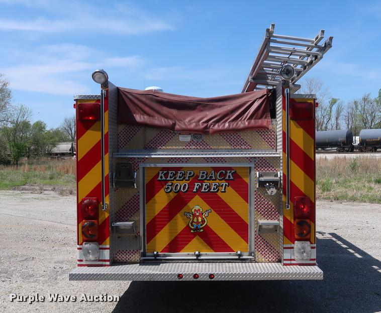 image for item DF3677 1995 Freightliner FL70 fire truck
