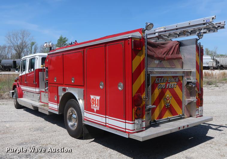 image for item DF3677 1995 Freightliner FL70 fire truck