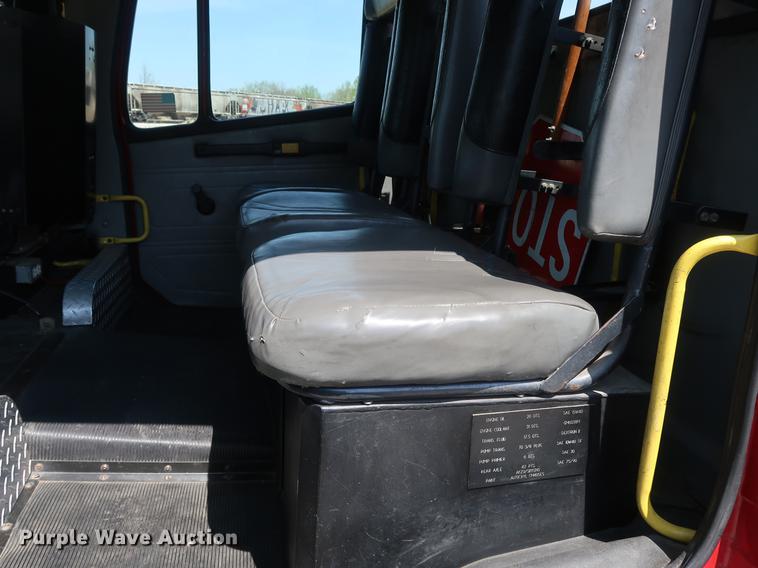 image for item DF3677 1995 Freightliner FL70 fire truck