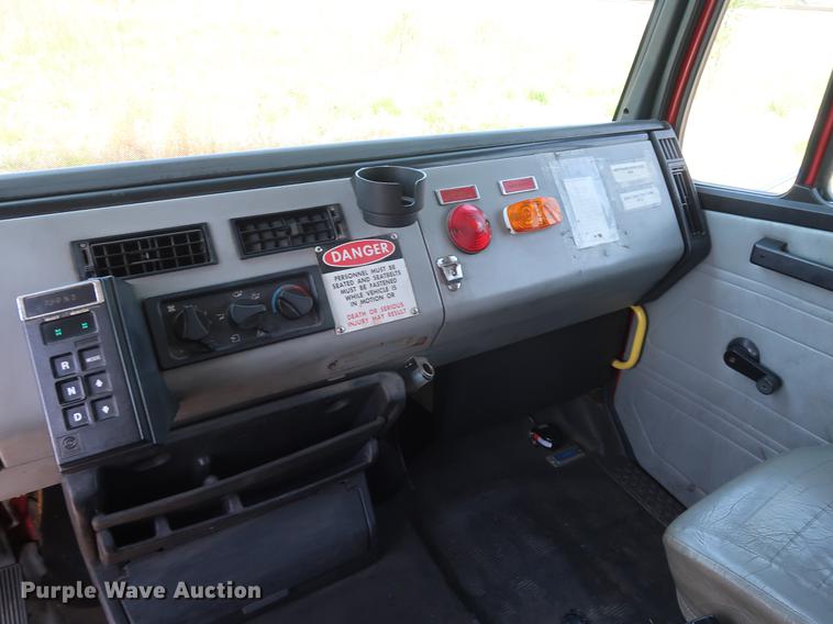 image for item DF3677 1995 Freightliner FL70 fire truck