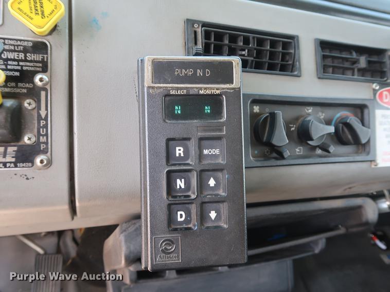 image for item DF3677 1995 Freightliner FL70 fire truck