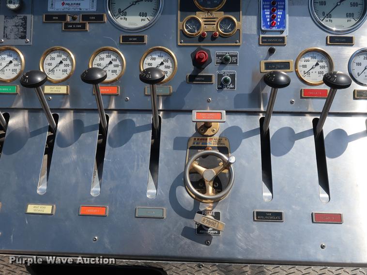 image for item DF3677 1995 Freightliner FL70 fire truck