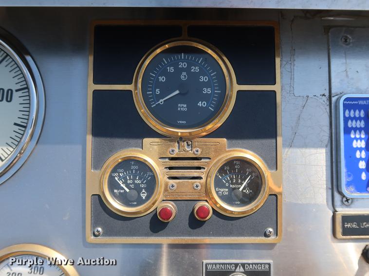 image for item DF3677 1995 Freightliner FL70 fire truck