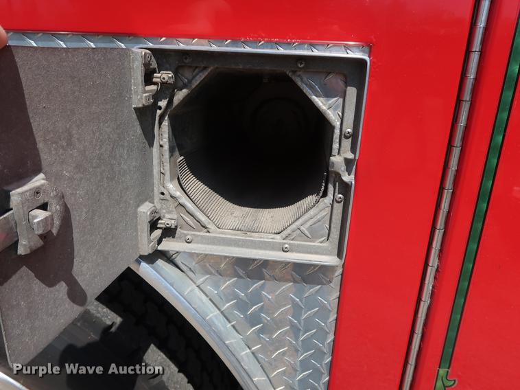 image for item DF3677 1995 Freightliner FL70 fire truck