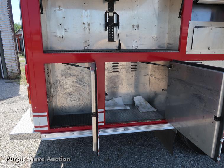 image for item DF3677 1995 Freightliner FL70 fire truck