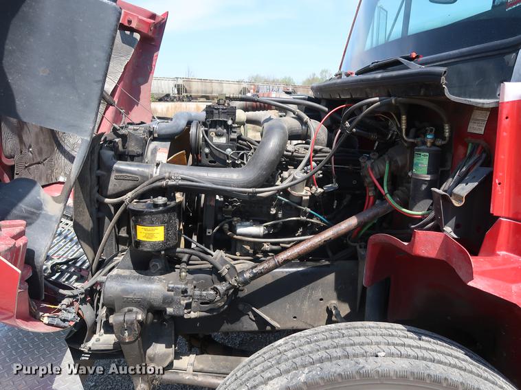 image for item DF3677 1995 Freightliner FL70 fire truck