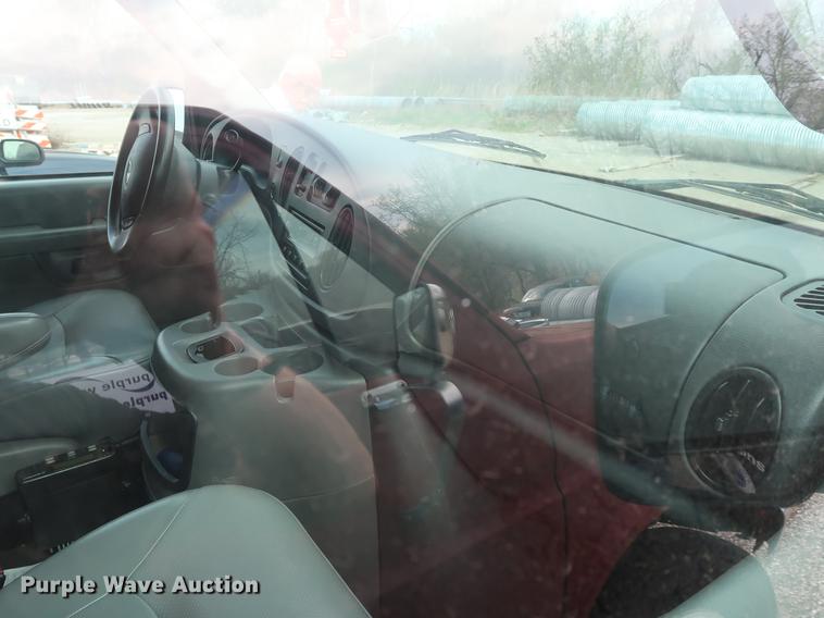 image for item DF3688 2003 Ford E350 Extended van