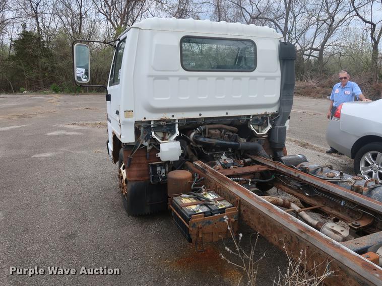 image for item DF3694 1990 Chevrolet 40 Tiltmaster truck cab and chassis