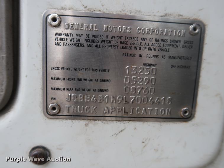 image for item DF3694 1990 Chevrolet 40 Tiltmaster truck cab and chassis