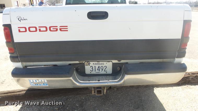 image for item DR9535 1998 Dodge Ram 1500 Club Cab pickup truck
