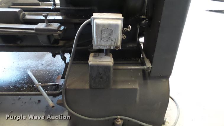 image for item DT9049 Springfield Machine Tool 16" metal lathe