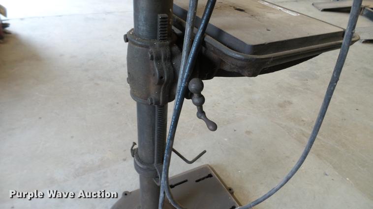 image for item DT9050 Delta drill press