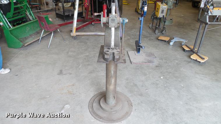 image for item DT9055 Drake 1 1/2 arbor press