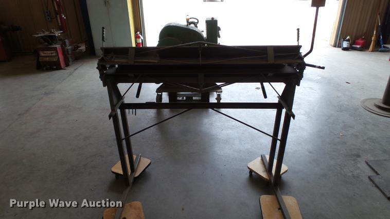 image for item DT9057 Sheet metal pan and box brake