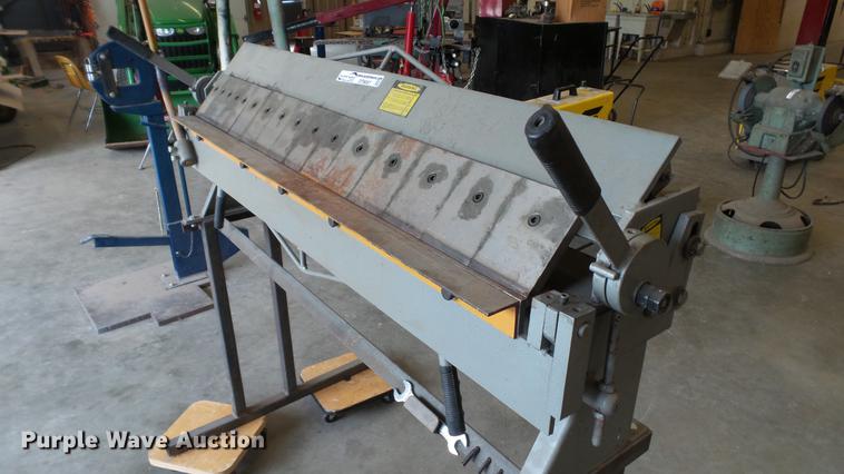 image for item DT9057 Sheet metal pan and box brake