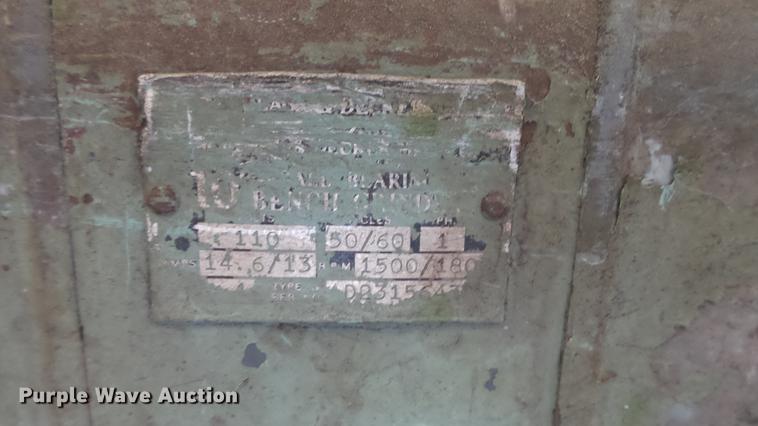 image for item DT9060 Dual wheel bench grinder