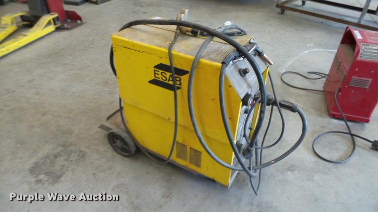 image for item DT9061 Esab Migmaster 250 MIG welder