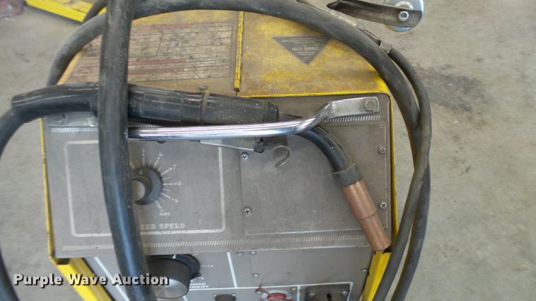 image for item DT9061 Esab Migmaster 250 MIG welder
