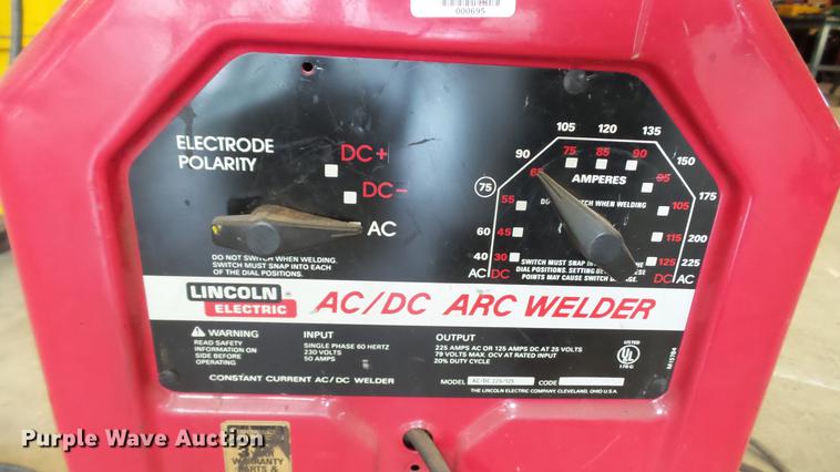 image for item DT9062 Lincoln Electric AC/DC arc welder