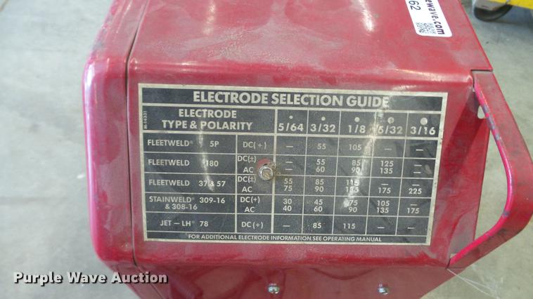 image for item DT9062 Lincoln Electric AC/DC arc welder