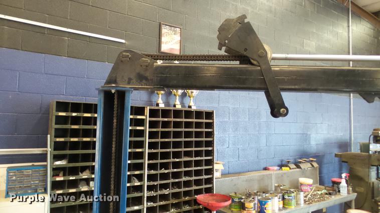 image for item DT9063 Forward 12000LF four post vehicle lift