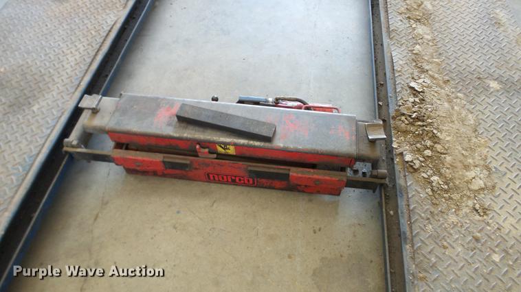 image for item DT9063 Forward 12000LF four post vehicle lift