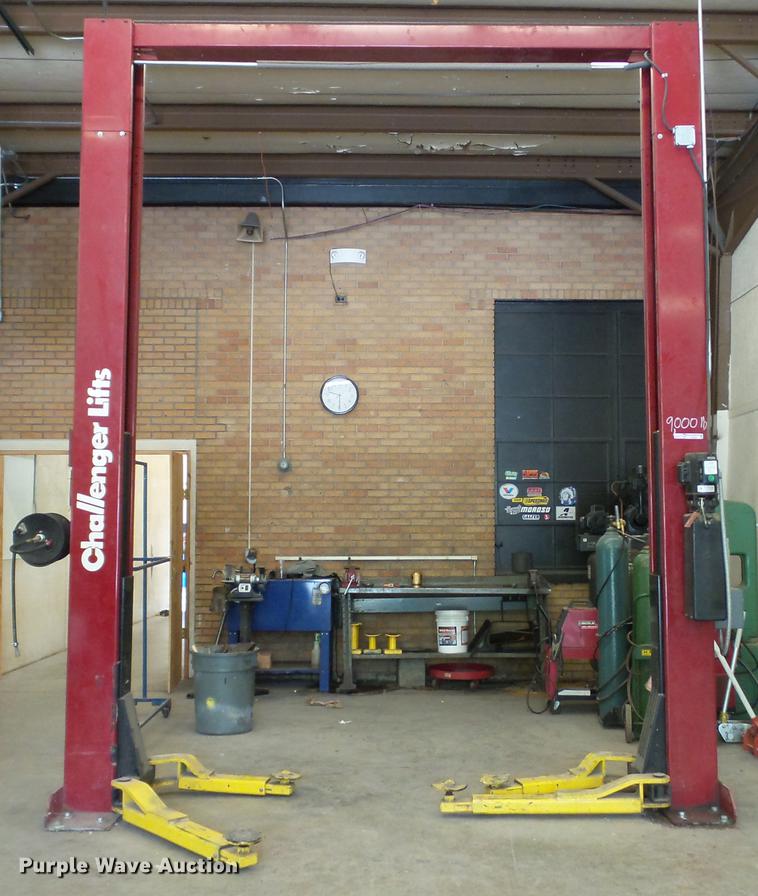 image for item DT9064 Challenger two post vehicle lift