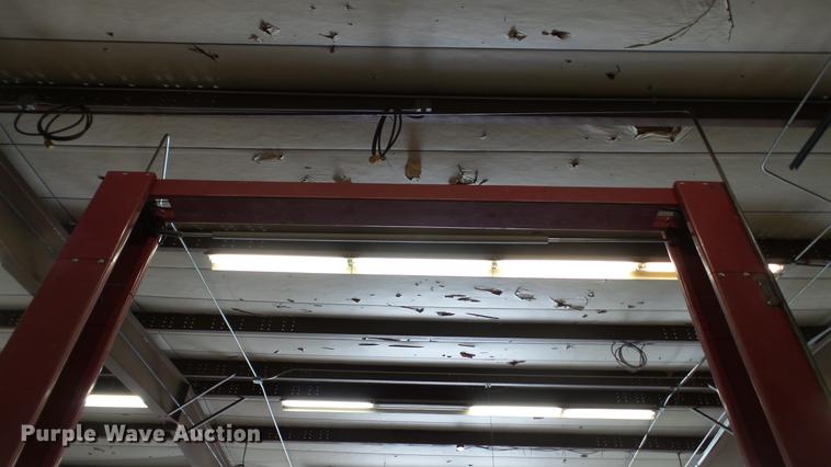 image for item DT9064 Challenger two post vehicle lift