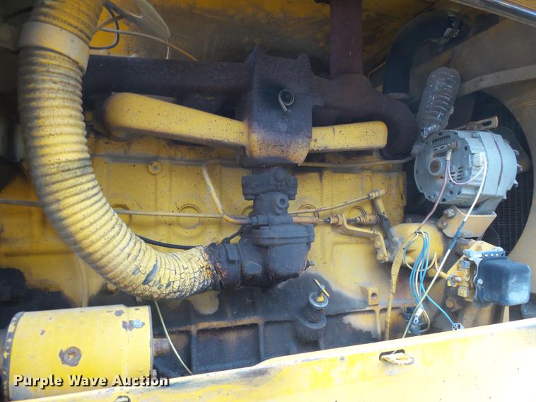 image for item DX9088 Ingram pneumatic roller