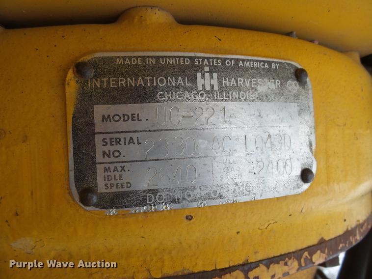 image for item DX9088 Ingram pneumatic roller