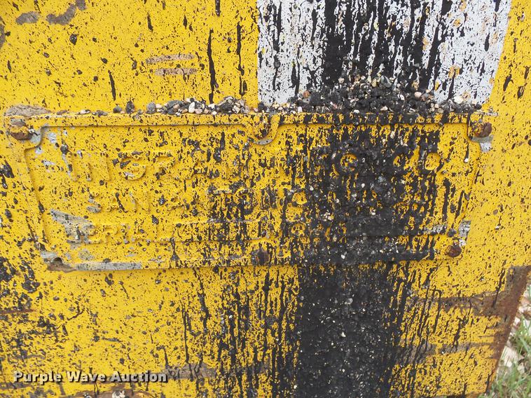 image for item DX9088 Ingram pneumatic roller