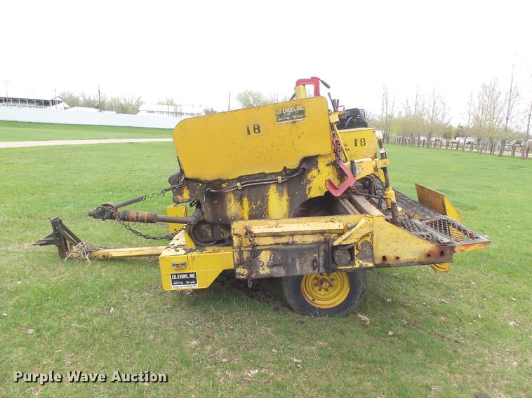 image for item DX9090 Asphalt paver