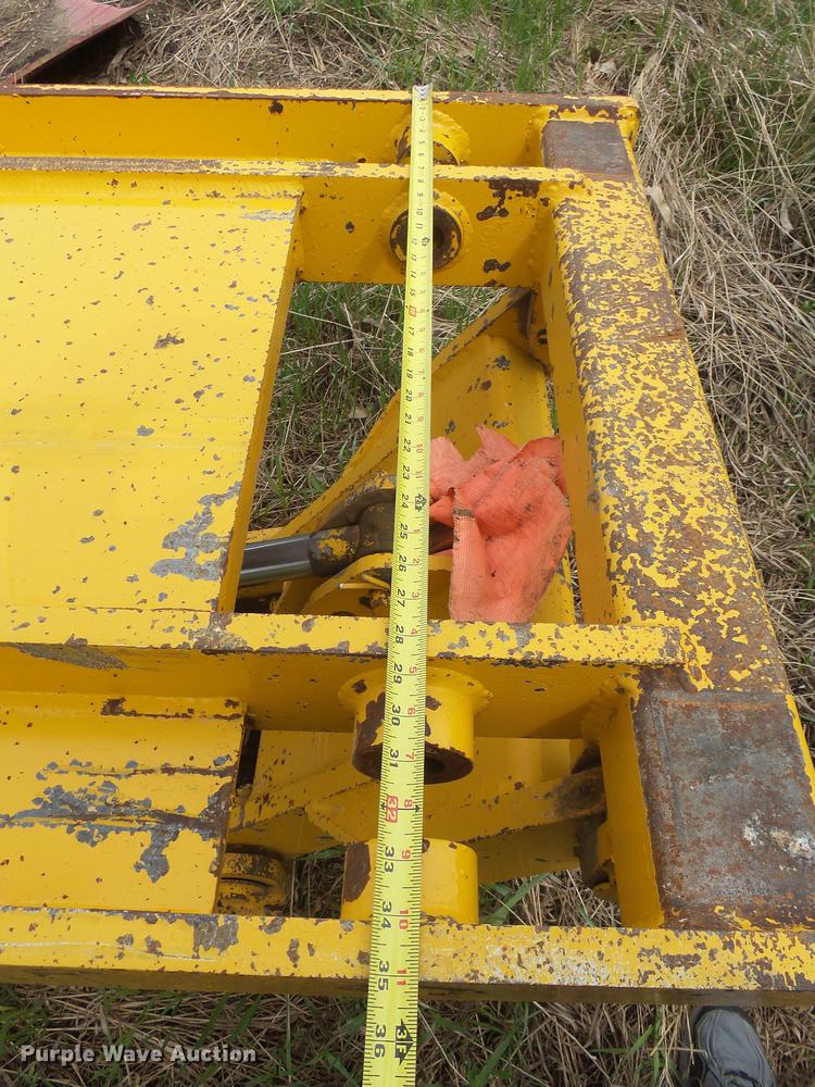 image for item DX9093 Motor grader attachments