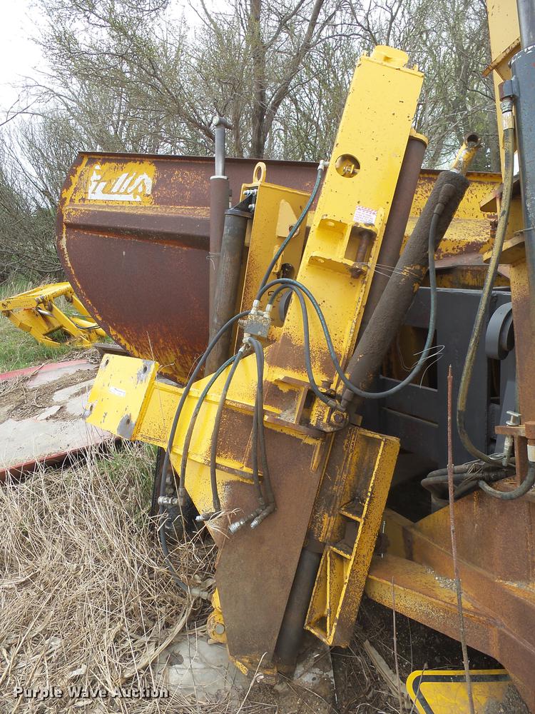 image for item DX9093 Motor grader attachments