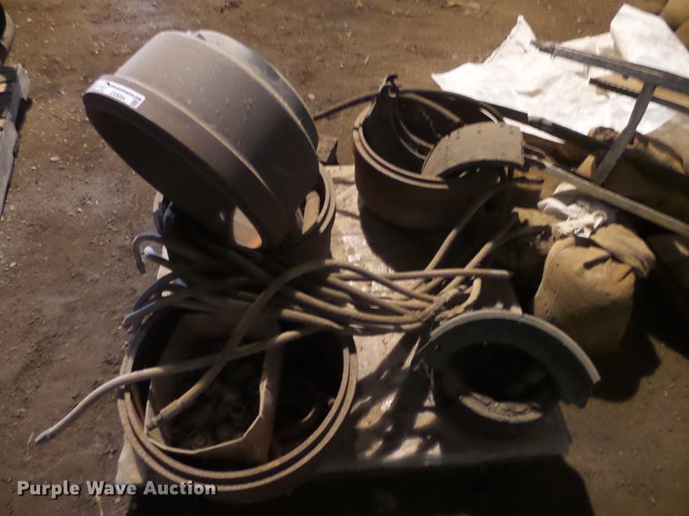 image for item DX9094 Truck parts